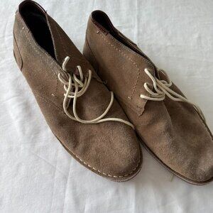 Kenneth Cole Reaction Suede Chucka Boots